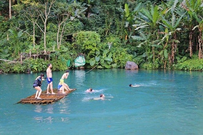 2-Day Vang Vieng Tour from Vientiane - Vang Xang breaks up the first day