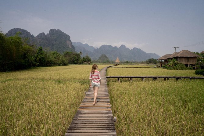 2-Day Vang Vieng Tour from Vientiane - Arriving in Vang Vieng and spending the night