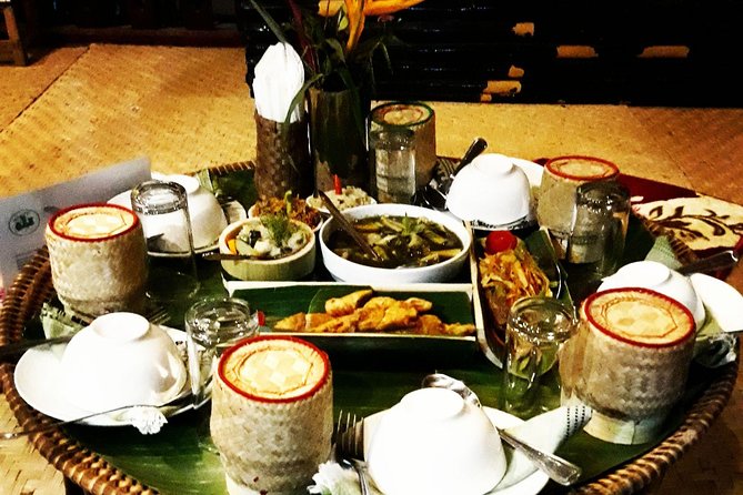 Evening Bamboo weaving & Cooking classes join-in - Weaving a small bamboo souvenir