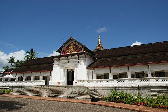 Full-Day Luang Prabang Highlights Tour Including Kuangsi Waterfall - Why Kuang Si Falls makes this day worthwhile