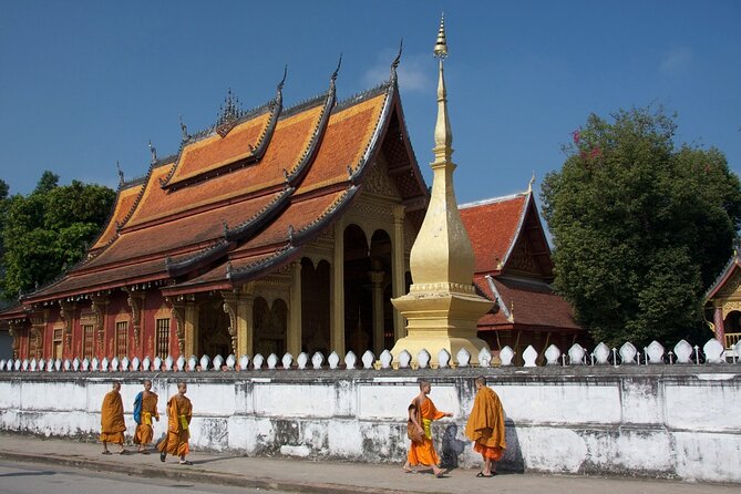 Full-Day Luang Prabang Highlights Tour Including Kuangsi Waterfall - Lunch breaks up the long sightseeing day