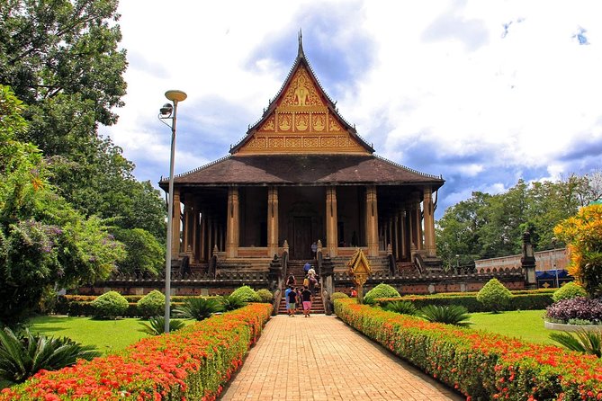 Half-Day Vientiane City Bike Tour | Laos - Ho Phrakeo and the story of the Emerald Buddha