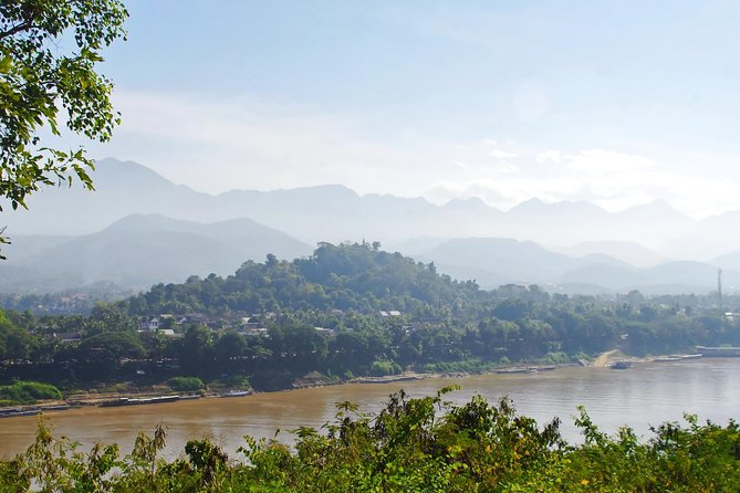 Luang Prabang Early Morning Alms Giving and Wet Market - A 5:30 a.m. start sets the tone