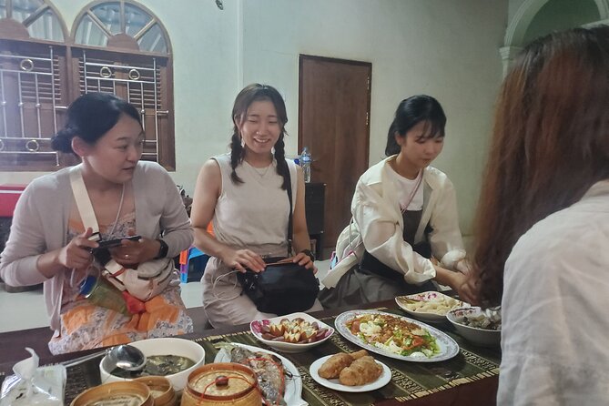 Luang Prabang Evening Food Tour by Tuk-Tuk - The night market as a final course