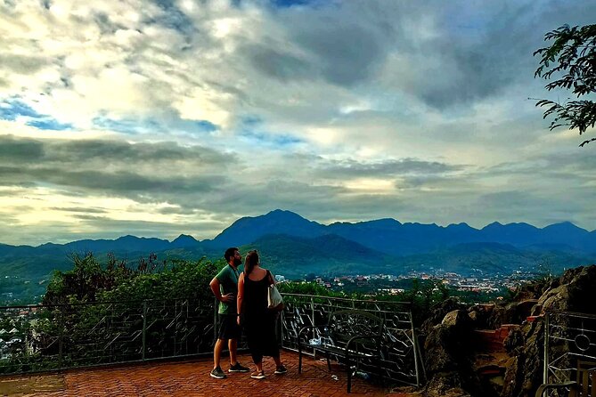 Luang Prabang Foodie Walking Tour and Monk Blessing - Kao Soy, coffee, and the morning meal