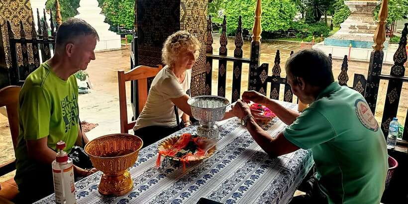 Luang Prabang: Foodie Walking Tour & Monk Blessing - Small Groups and Individual Guide Style