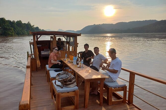Luang Prabang Mekong Sunset Cruise and Hot Pot Dinner - Key points at a glance