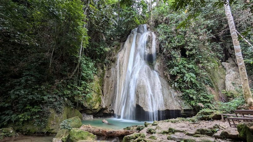 Luang Prabang to Nong Khiaw: River Cruise, Hike & Waterfall - The 8:30 to 9:00 AM pickup and rough road