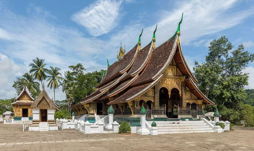 Luang Prabang: UNESCO World Heritage City Highlights Tour - Why the early morning start is worth considering