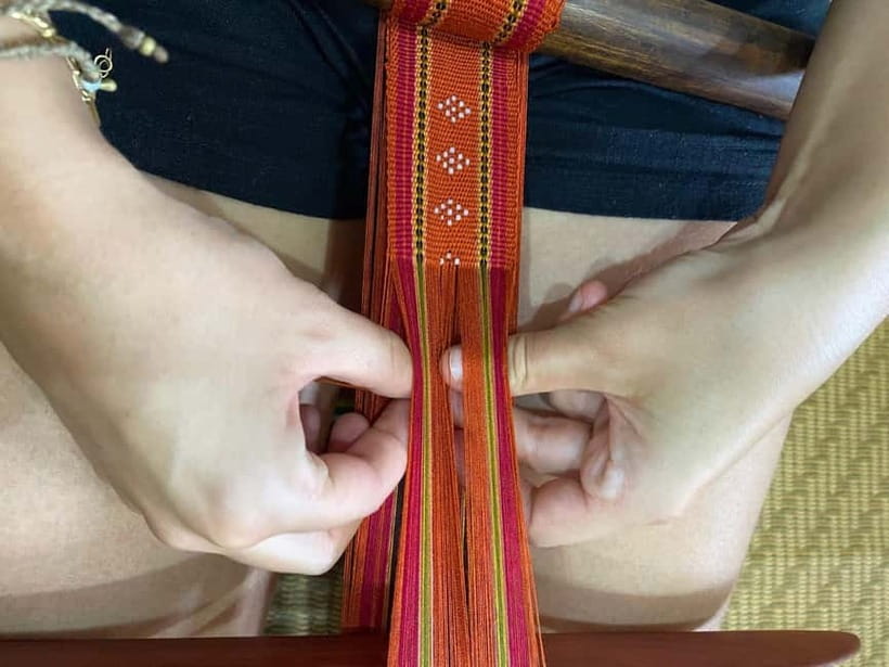 Luang Prabang: Weaving Workshop Half-Day Experience - Why a backstrap loom makes this Luang Prabang class special