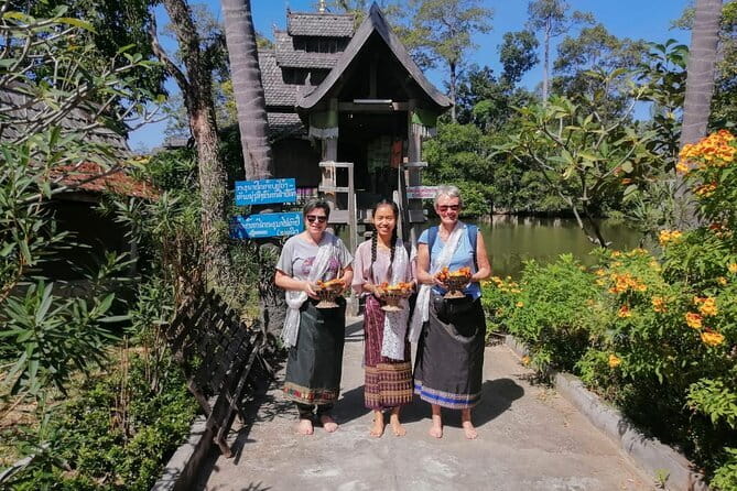 Nong khiaw, 1Day Muang Ngoy Waterfall, Local Village and Kayaking - One hour at the cold pool beneath the falls