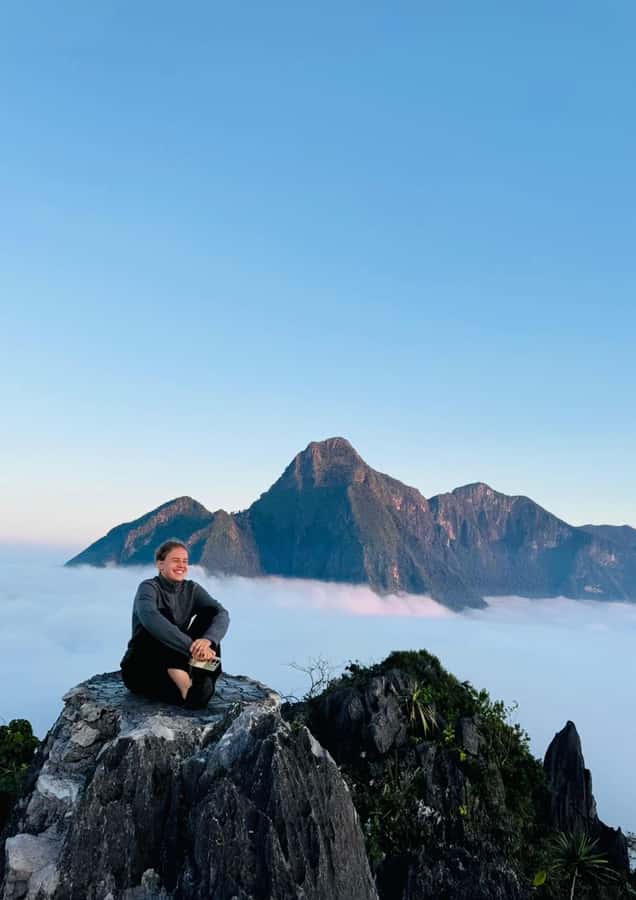 Overnight Camping At nong khiaw view point, 360 view - A steep route through bamboo and jungle