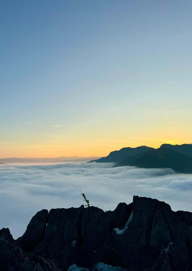 Overnight Camping At nong khiaw view point, 360 view - Should you book the Nong Khiaw camping tour?
