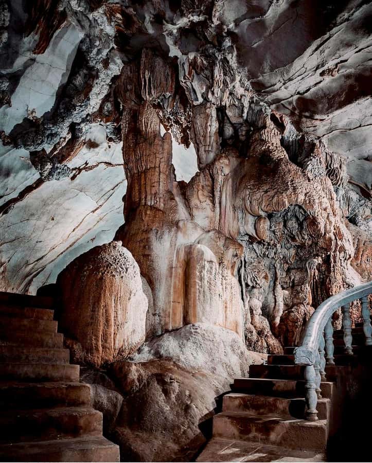 Vang Vieng: Climbing & Ballon (Departure from Vientiane) - Inside Jang Cave