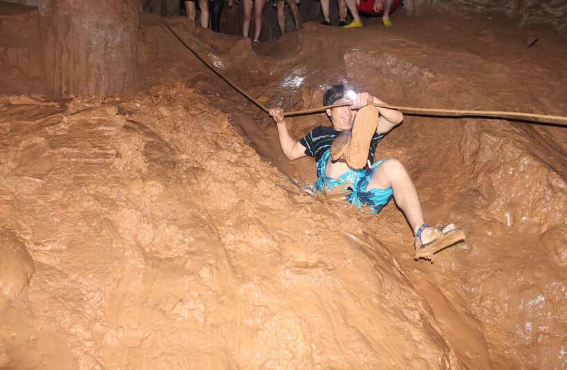 Vang Vieng: Kayaking & Cave Tubing with Zip Line/Blue Lagoon - Tham Norn Cave and the wartime past