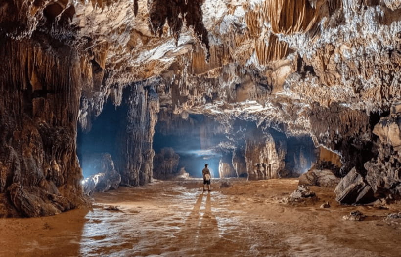 Vang Vieng: Kayaking&Zipline&Water Cave&Tham Chang tour - Key points at a glance