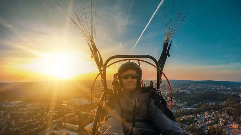 Vang Vieng: Paragliding Experience with Hotel Pickup - Key points to know before you book