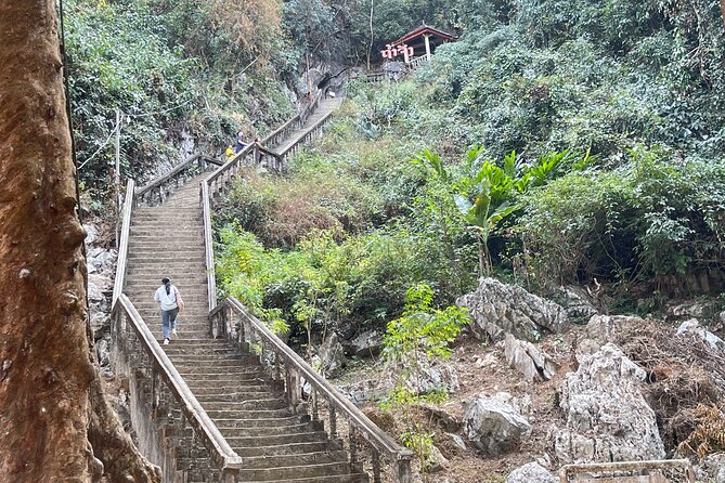 VangVieng Climbing and Ballon Area (Departure from Vientiane) - What the $103.40 price really covers