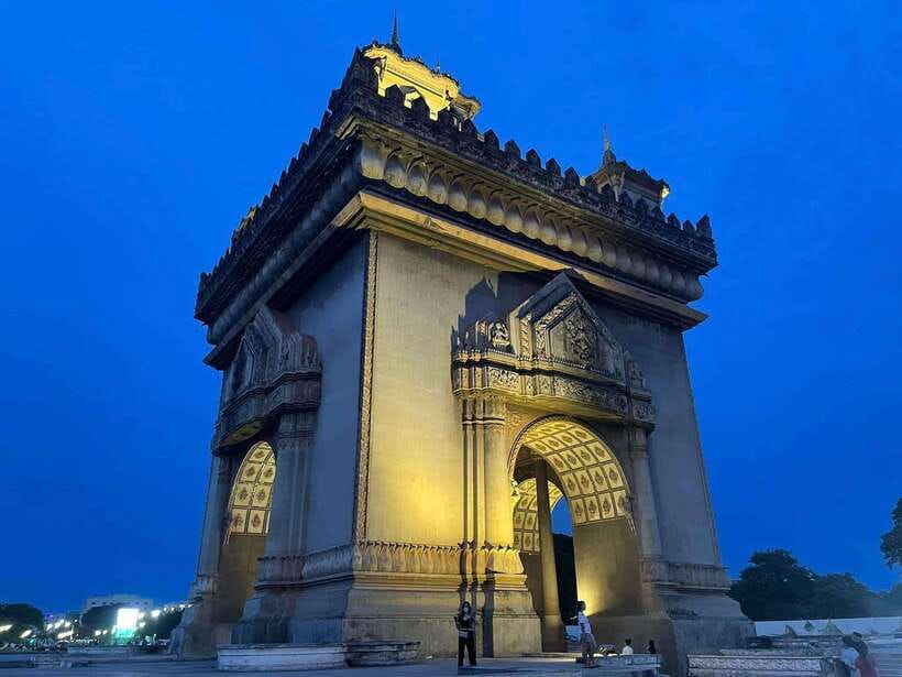 Vientiane City Highlights Tour with Buddha Park & Lunch - A Lao lunch with a local feel
