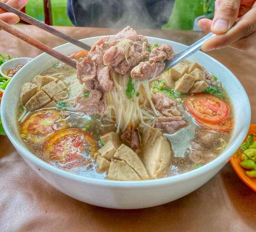 Vientiane classic Food tour ( Included Food ) - A second breakfast with Pho J la