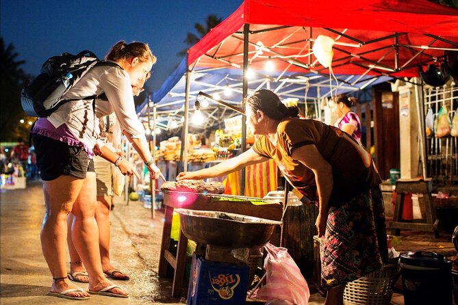 Vientiane Cuisine & Culture: The Hungry Tuk Tuk - Timing, guide changes, and communication