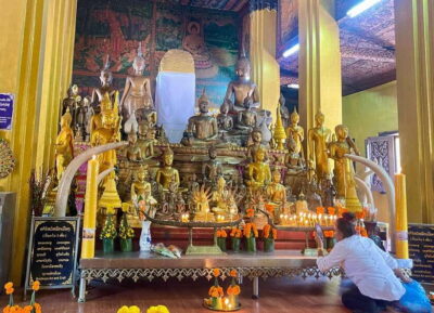 Cultural Tour with Buddha Park and Patuxay