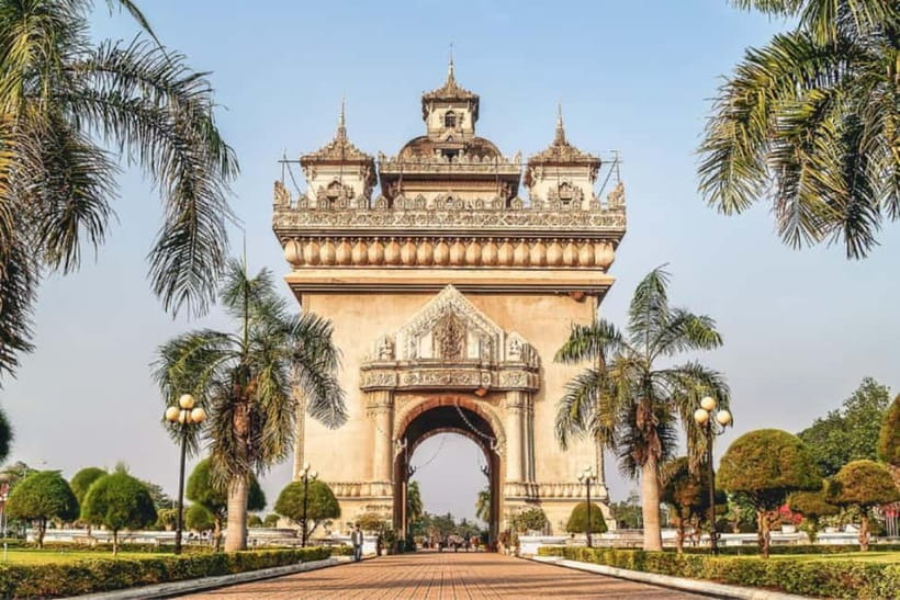 Vientiane: Half-Day City Tour - Morning or Afternoon - Pha That Luang and the symbols of Laos