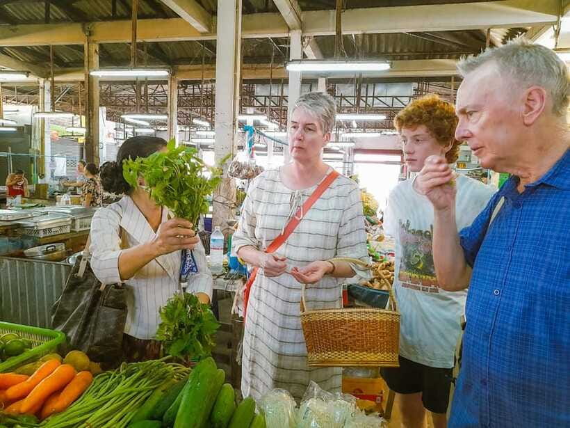 Vientiane Private Lao Cooking Class with Market Tour - A small group changes the cooking experience